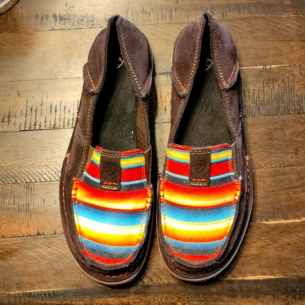 Ariat shoe